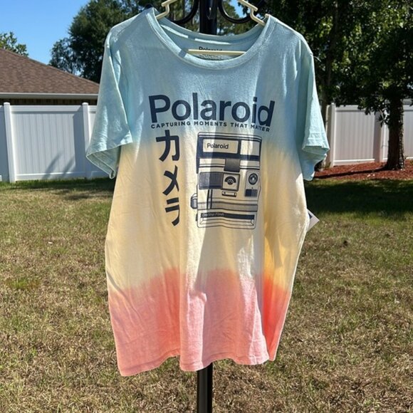 ~e New Torrid Polaroid crew tee shirt - Picture 9 of 13